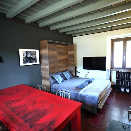 Apartment Lucini 1886 